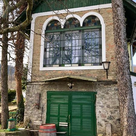 Guens Vendeghaz Hotel Szigliget Buitenkant foto