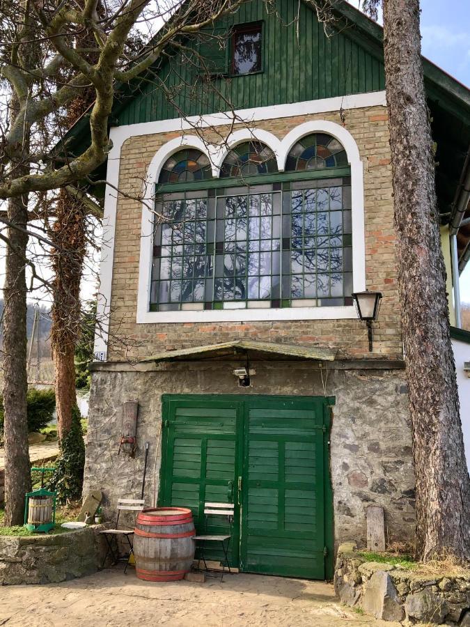 Guens Vendeghaz Hotel Szigliget Buitenkant foto