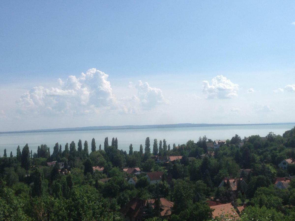 Guens Vendeghaz Hotel Szigliget Buitenkant foto